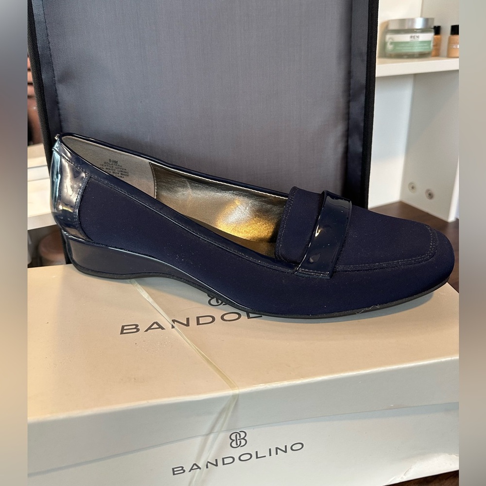 *NEW Sz 9.5*Bandolino BD Latera flats